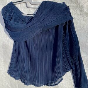 En Elly Off-Shoulder Navy Ribbed Boho Blouse